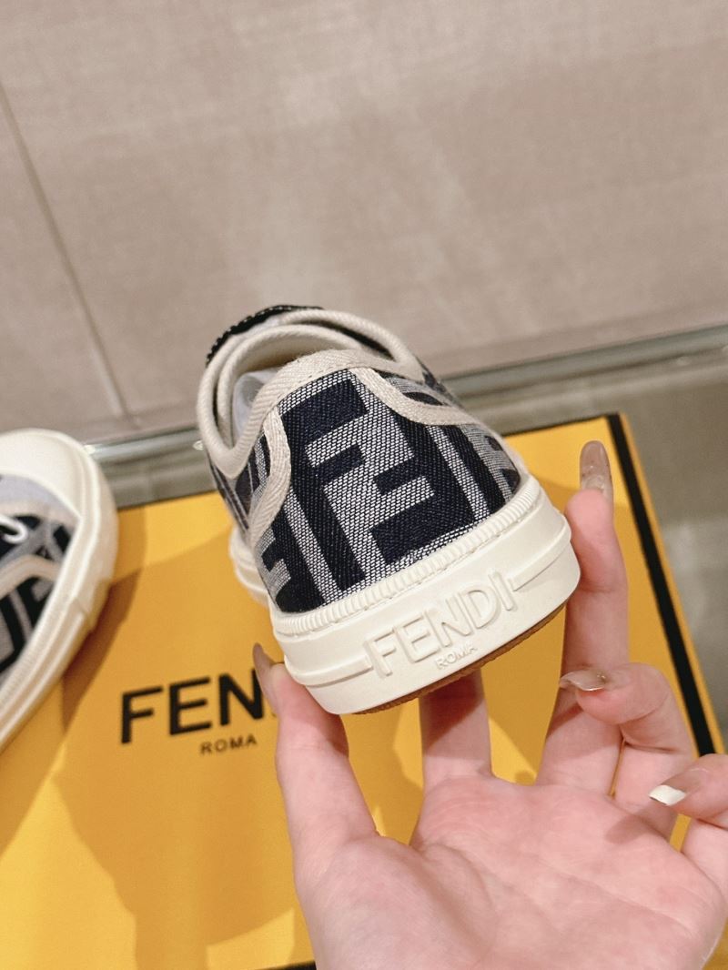 Fendi Low Shoes